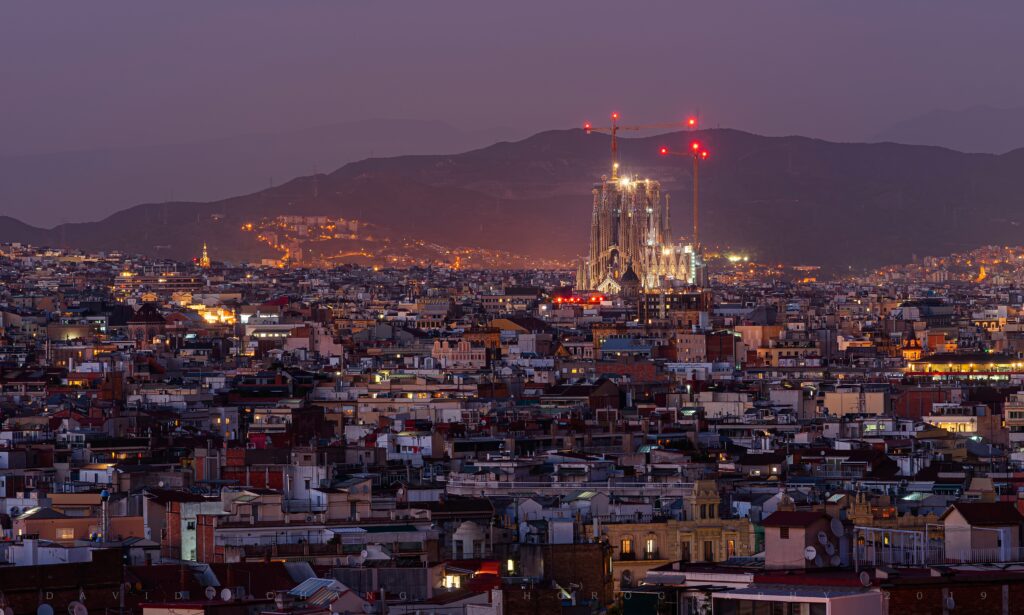 I wonder which one is Sagrada Familia's energy efficiency?